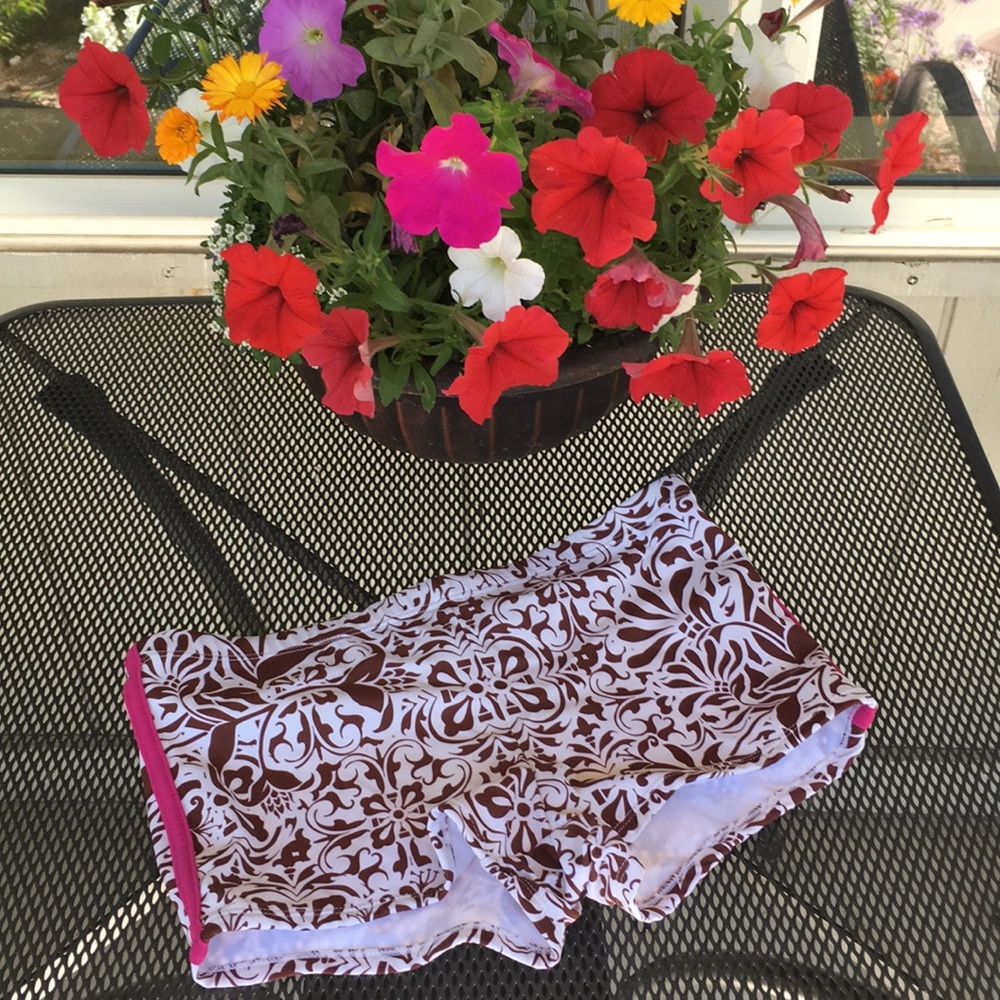 Athletes boy shorts!